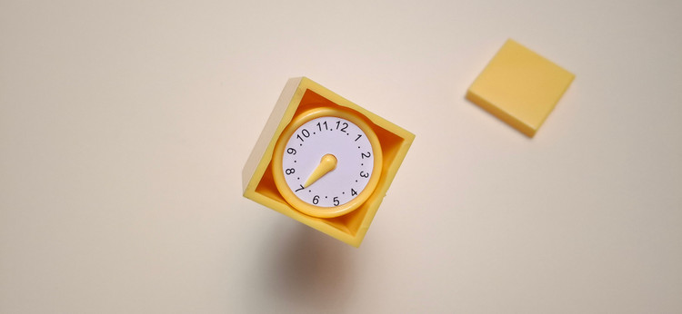 شعبده ساعت مکعبی