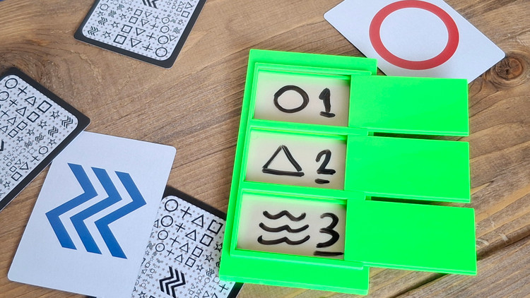 تخته و کارت ذهن خوانی