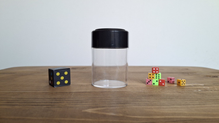 انفجار تاس شعبده